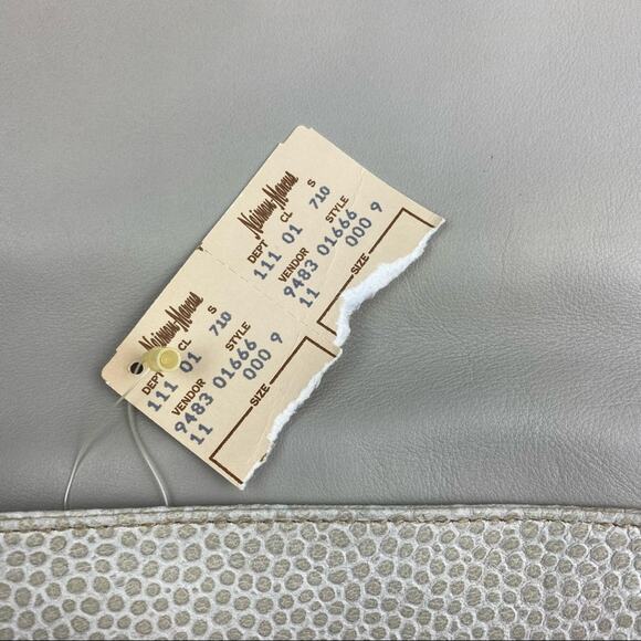 Vintage Desmo for Neiman Marcus Ivory Textured Leather Bamboo Crossbody - Picture 5 of 7